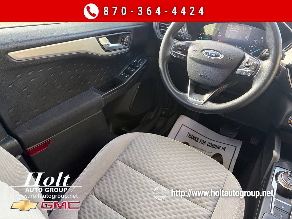 2020 Ford Escape SE
