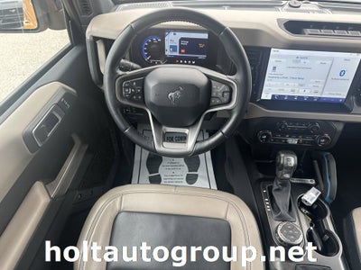 2021 Ford Bronco Base