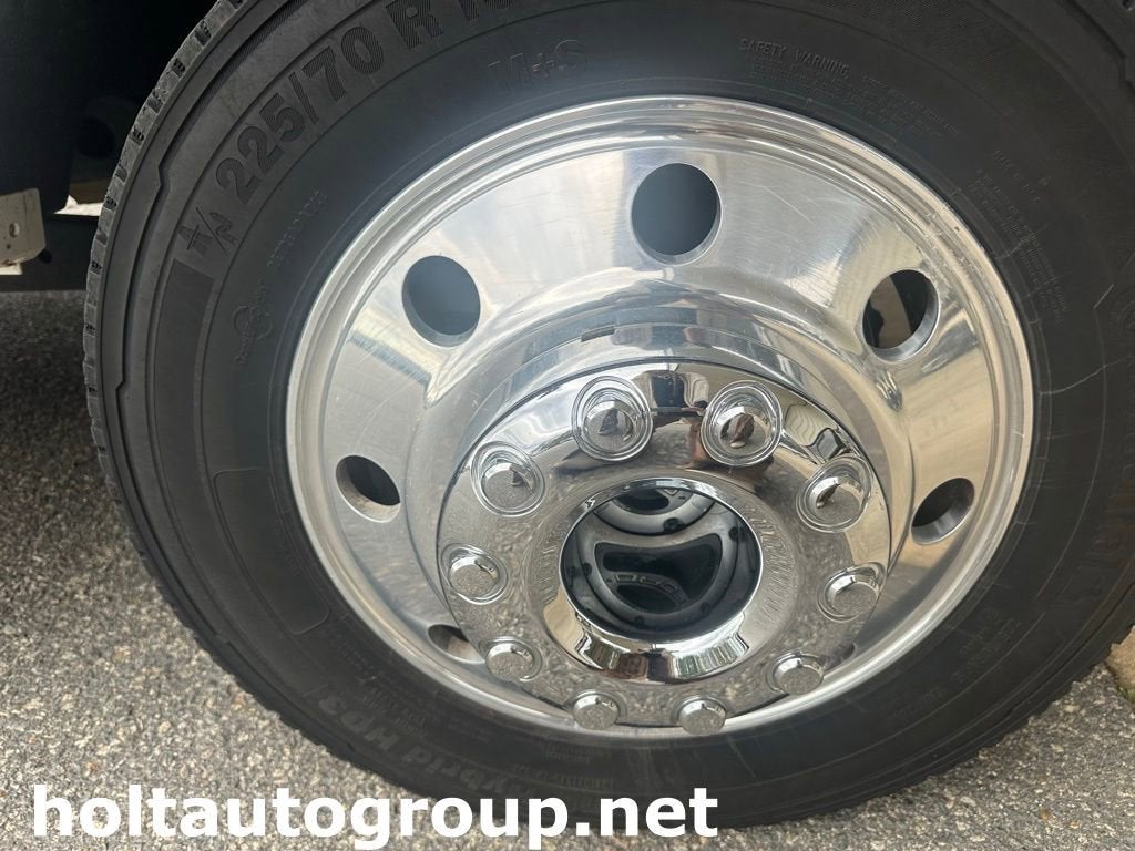 2022 Ford Super Duty F-450 DRW XL