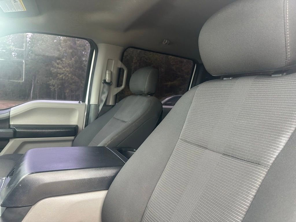 2020 Ford F150 SUPER Base