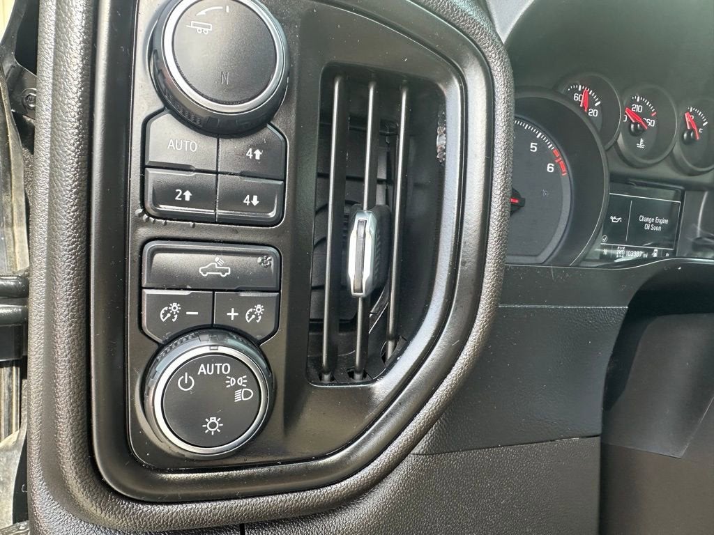 2021 Chevrolet Silverado 1500 Custom Trail Boss