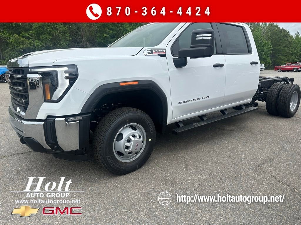 2026 GMC Sierra 3500 HD Chassis Cab Pro