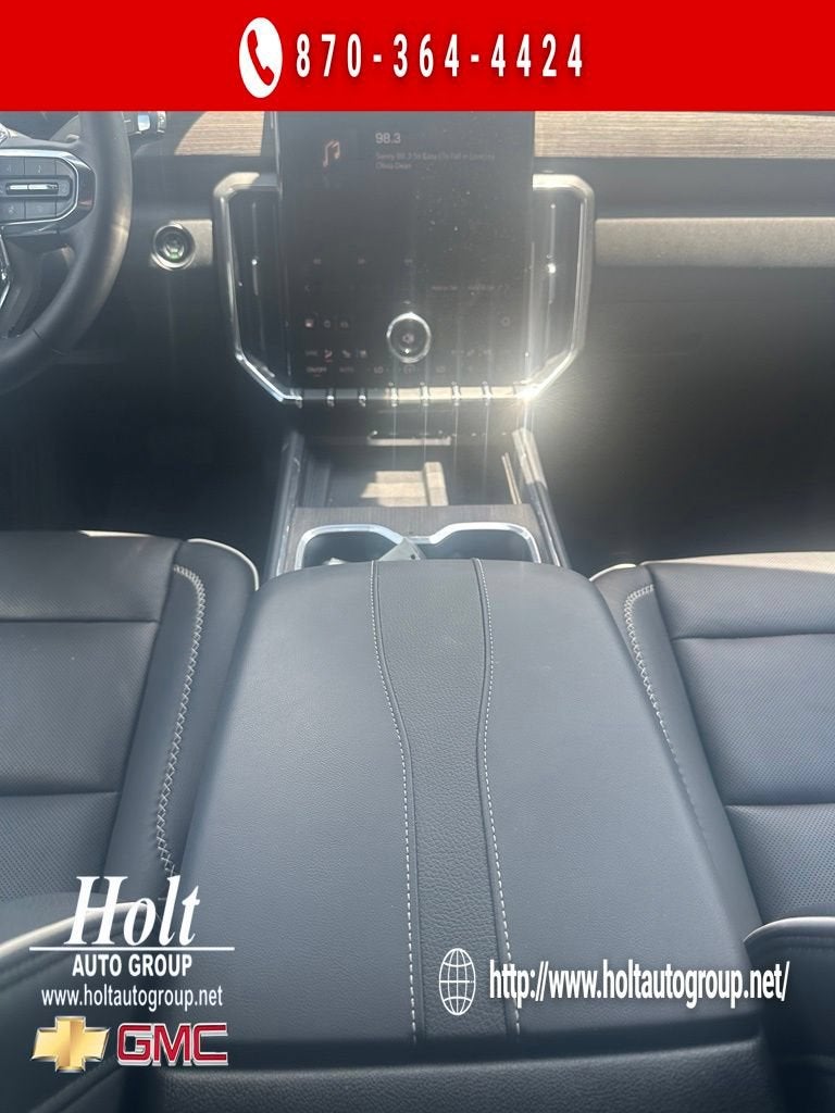 2024 GMC Acadia Denali