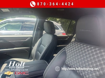 2024 GMC Acadia Denali