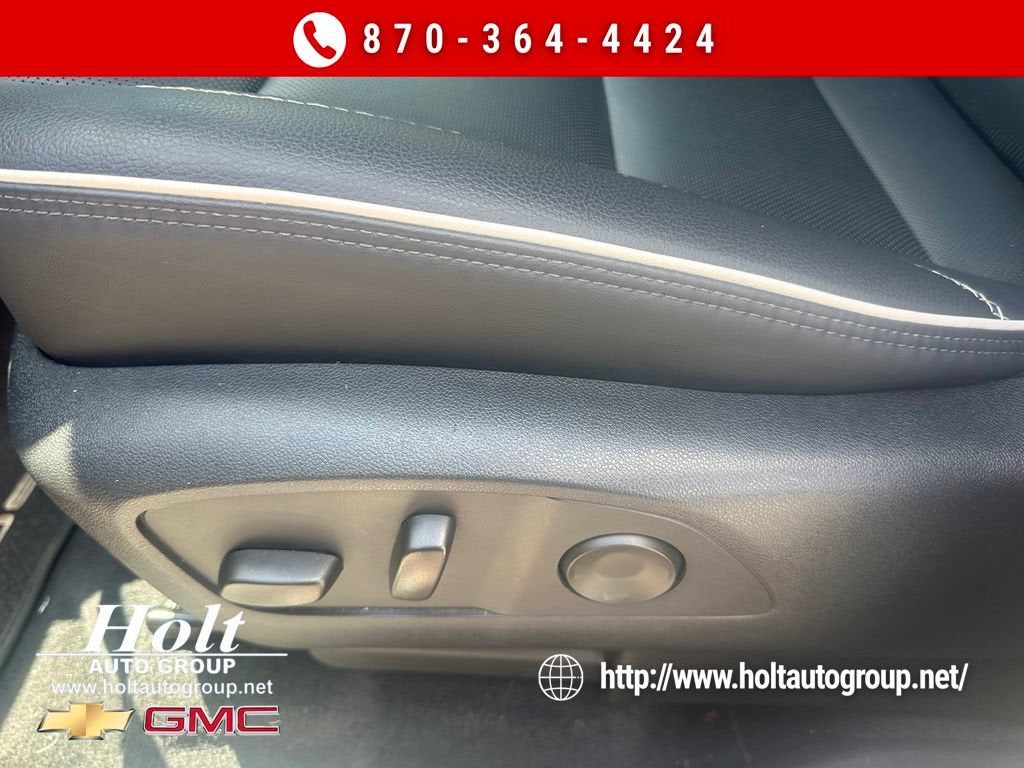 2024 GMC Acadia Denali