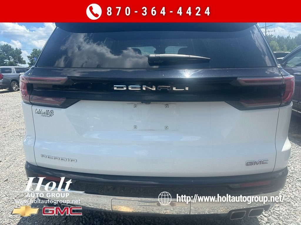 2024 GMC Acadia Denali