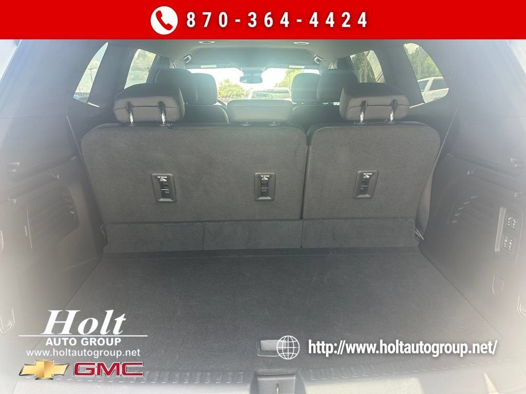 2024 GMC Acadia Denali