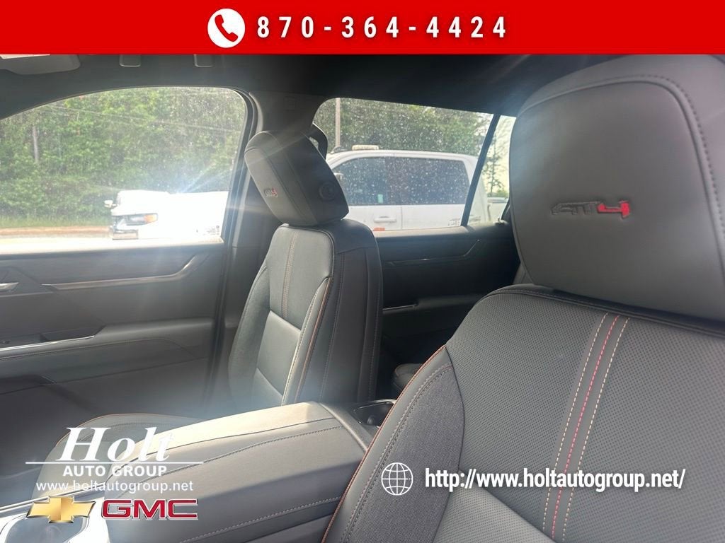 2026 GMC Acadia AT4