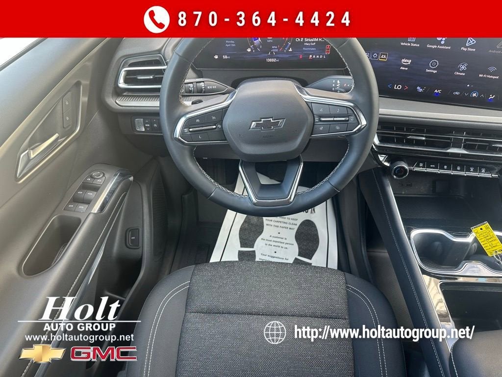 2024 Chevrolet Traverse LS