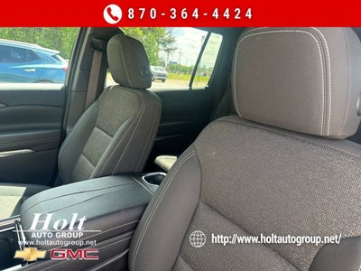 2024 Chevrolet Traverse LS