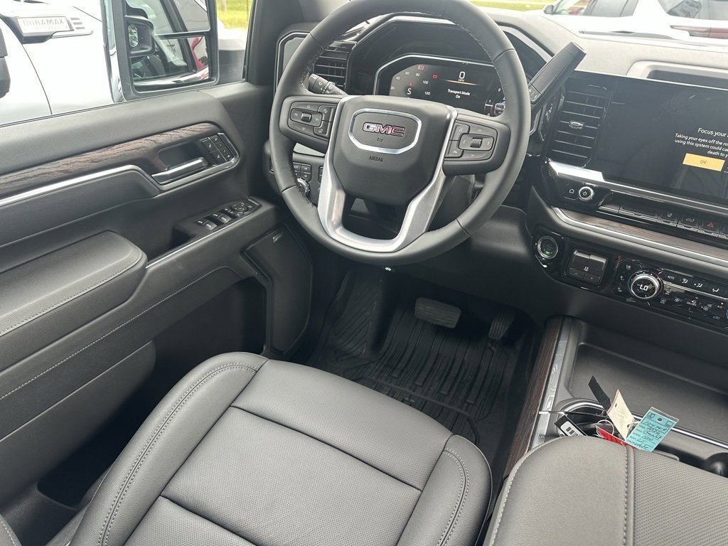 2026 GMC Sierra 2500 HD SLT