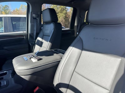 2025 GMC Sierra 2500 HD Denali