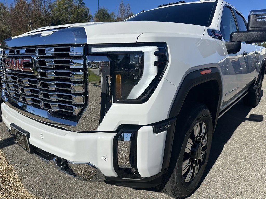 2025 GMC Sierra 2500 HD Denali