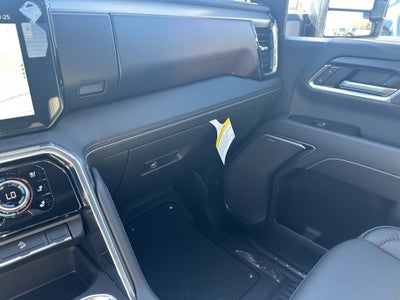 2025 GMC Sierra 2500 HD Denali