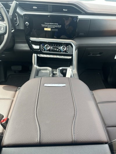 2025 GMC Sierra 3500 HD Denali