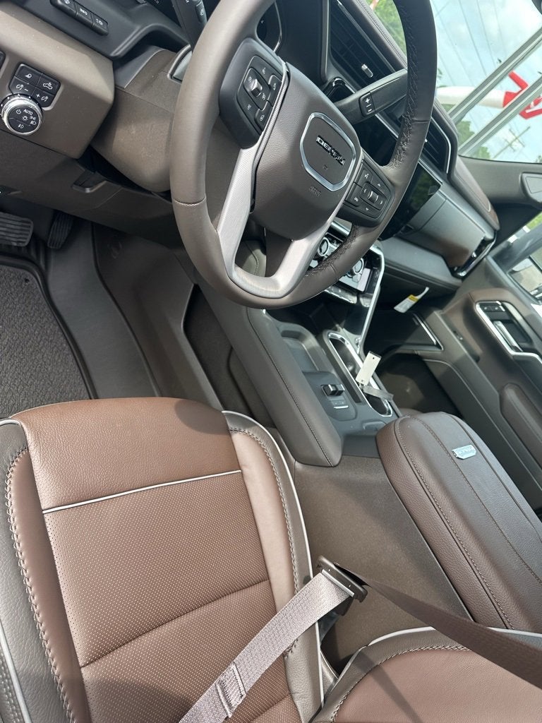 2025 GMC Sierra 3500 HD Denali