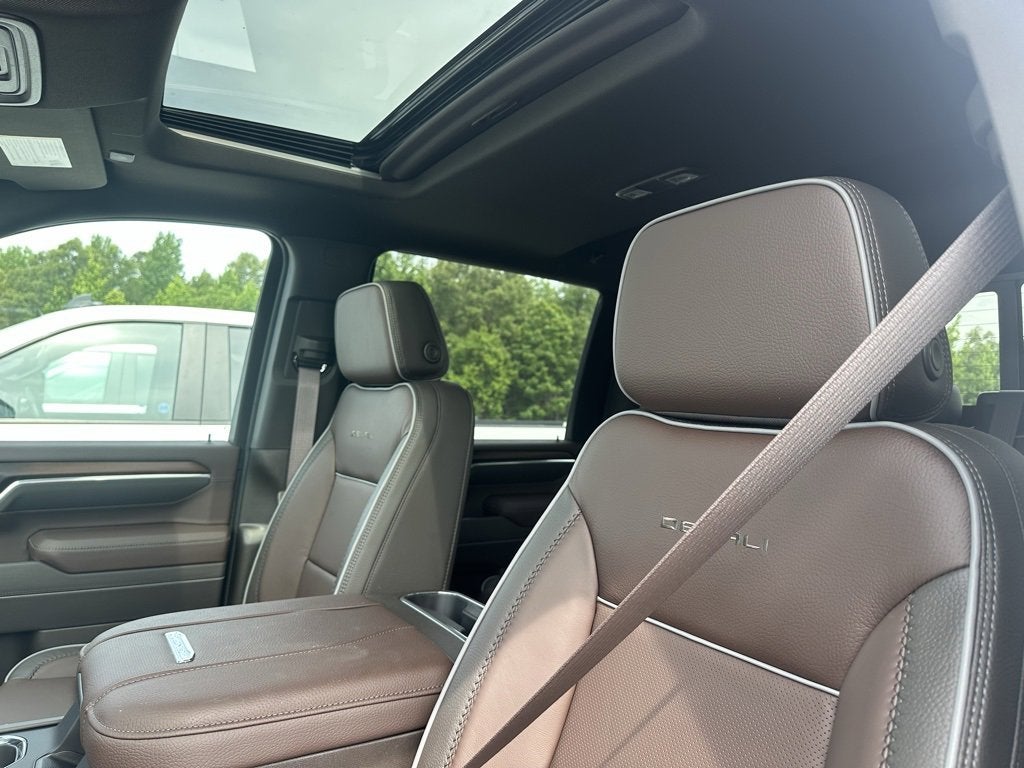 2025 GMC Sierra 3500 HD Denali