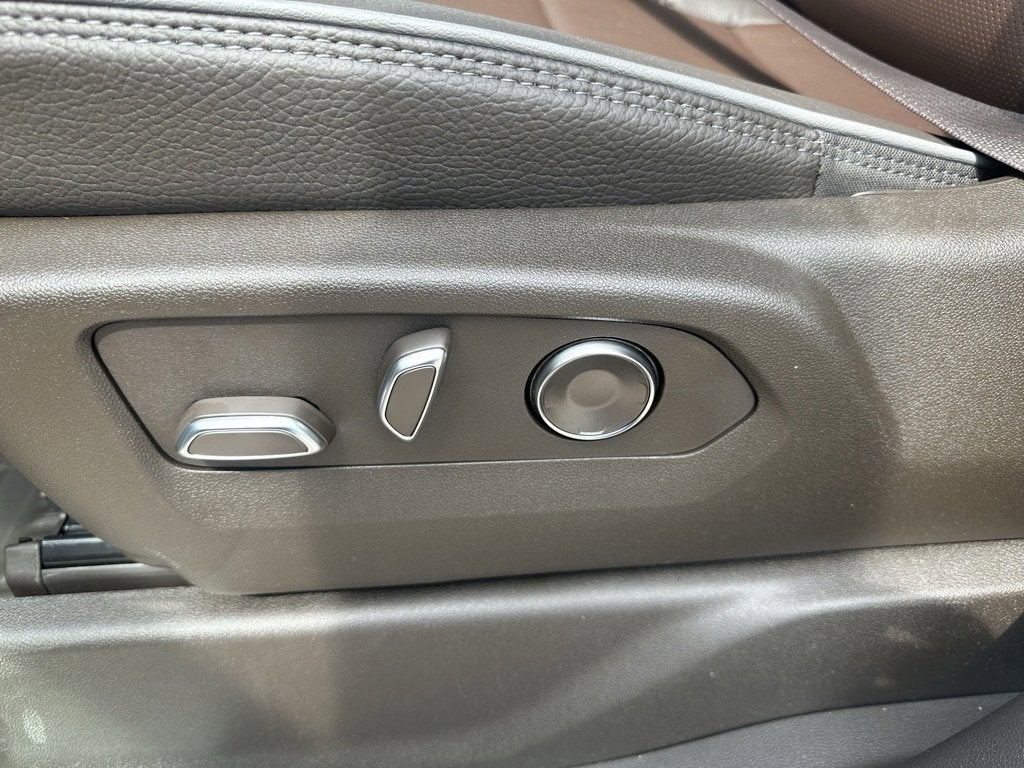 2025 GMC Sierra 3500 HD Denali