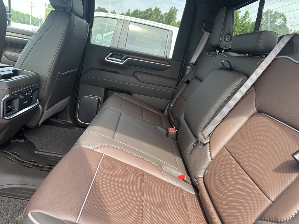 2025 GMC Sierra 3500 HD Denali