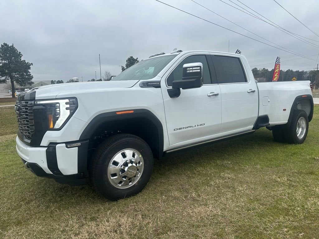 2026 GMC Sierra 3500 HD Denali Ultimate DRW