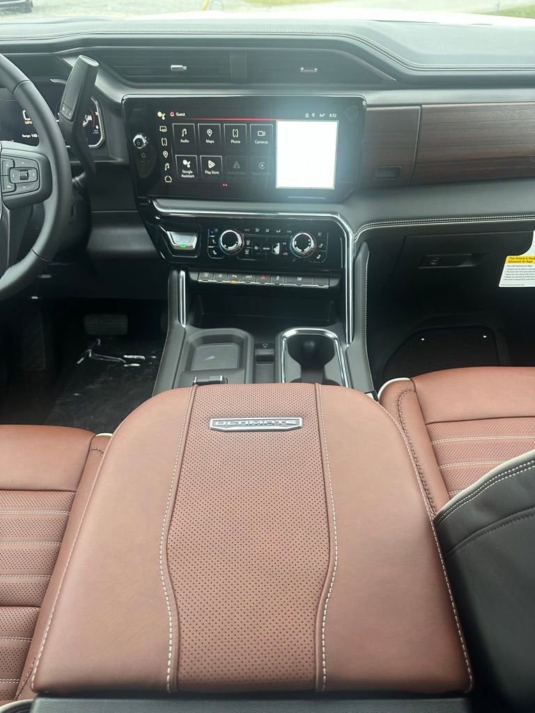 2026 GMC Sierra 3500 HD Denali Ultimate DRW