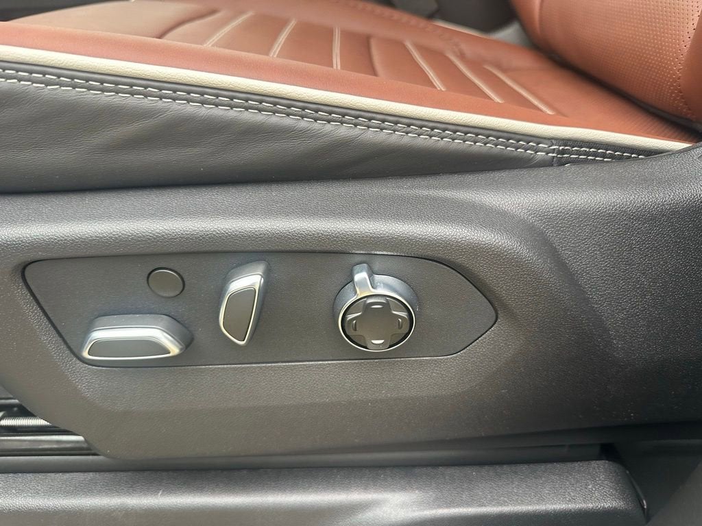 2026 GMC Sierra 3500 HD Denali Ultimate DRW