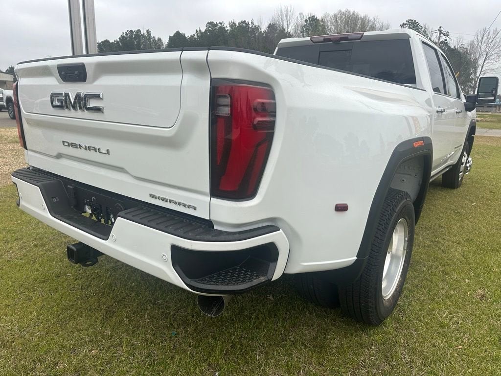 2026 GMC Sierra 3500 HD Denali Ultimate DRW