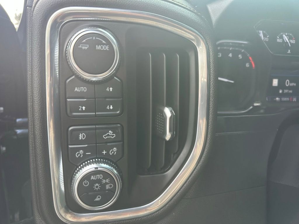 2021 GMC Sierra 1500 AT4