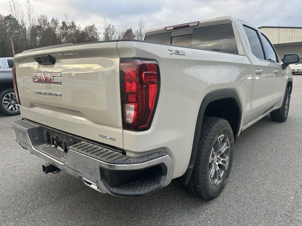 2026 GMC Sierra 1500 SLE