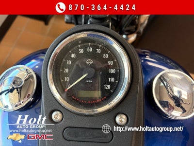 2013 HARLEY-DAV Dyna Stree Base