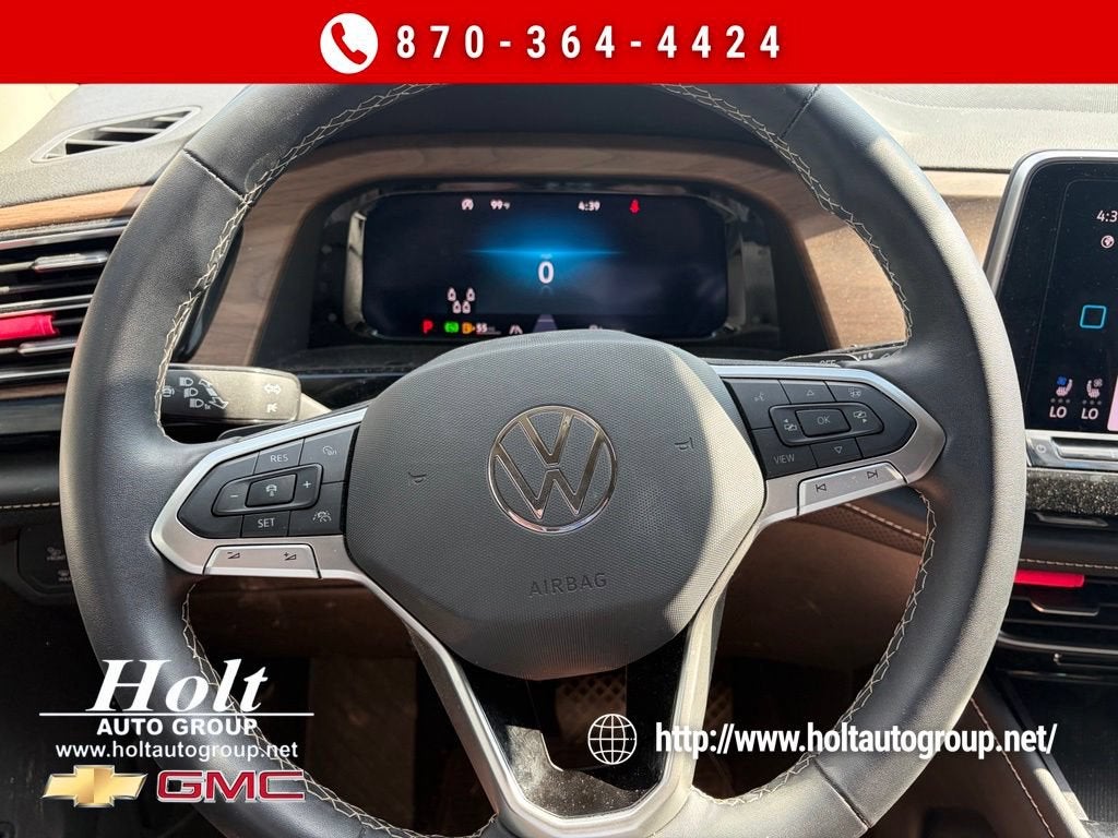 2024 Volkswagen Atlas 2.0T SE w/Technology