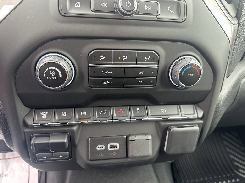 2025 Chevrolet Silverado 2500 HD Custom