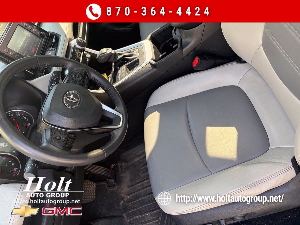 2022 Toyota RAV4 XLE Premium