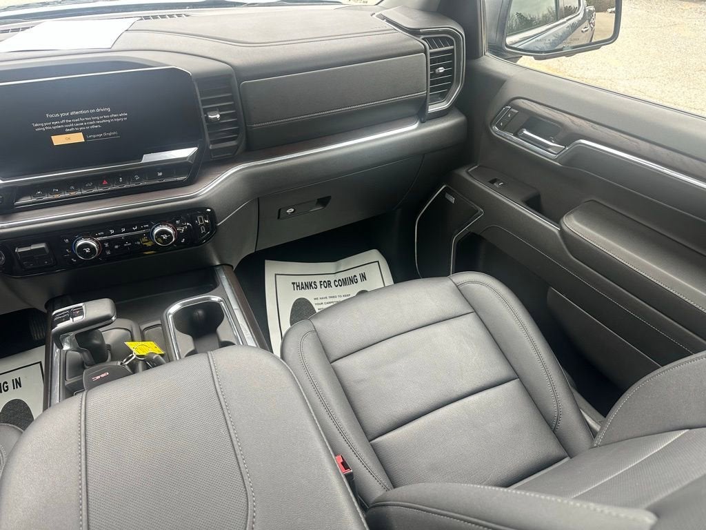 2024 GMC Sierra 1500 SLT