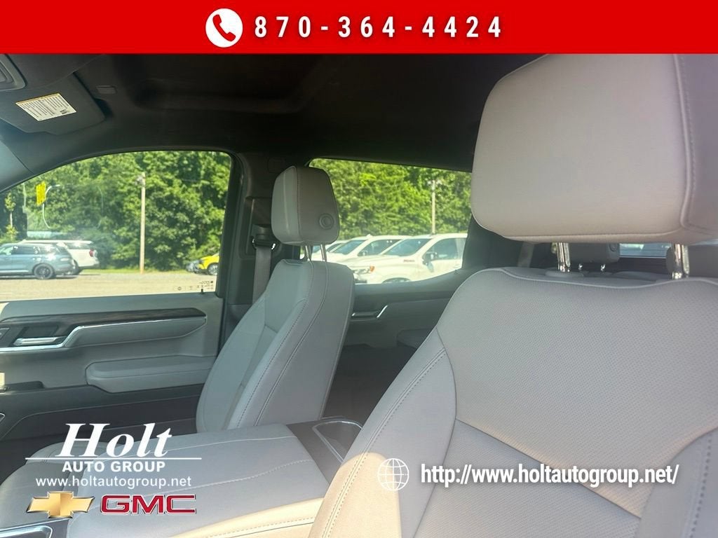 2025 GMC Sierra 1500 SLT