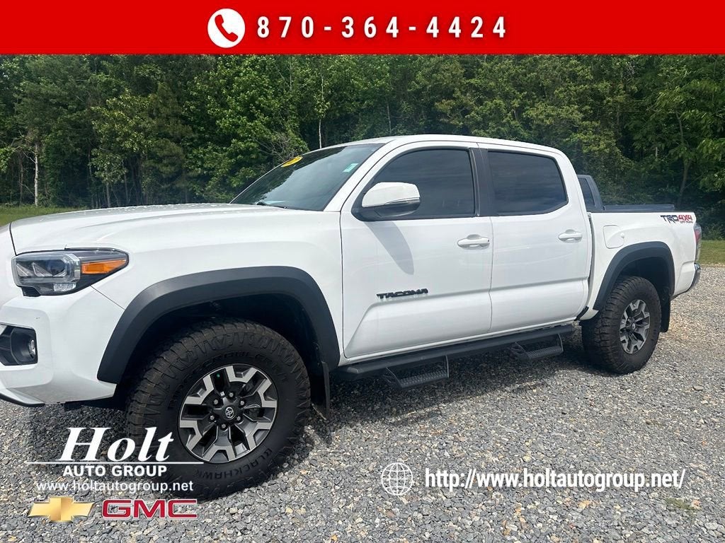 2022 Toyota Tacoma 4WD SR