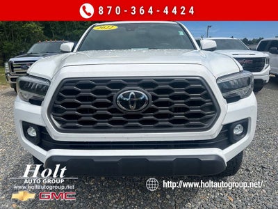 2022 Toyota Tacoma 4WD SR