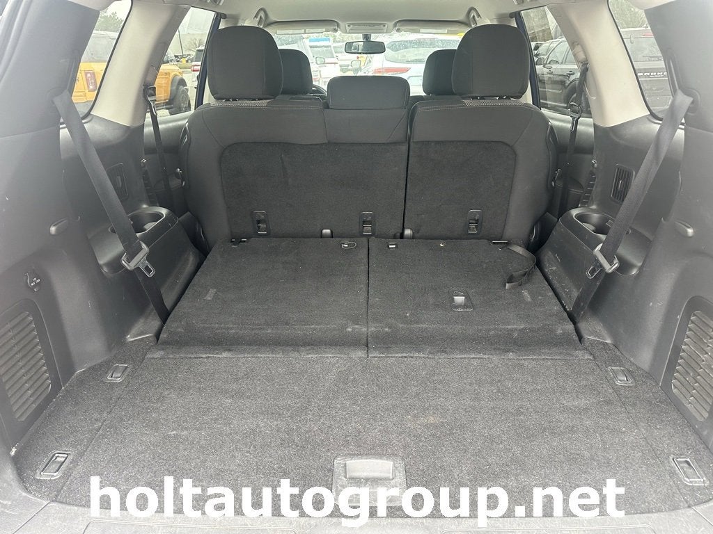 2017 Nissan Pathfinder SV