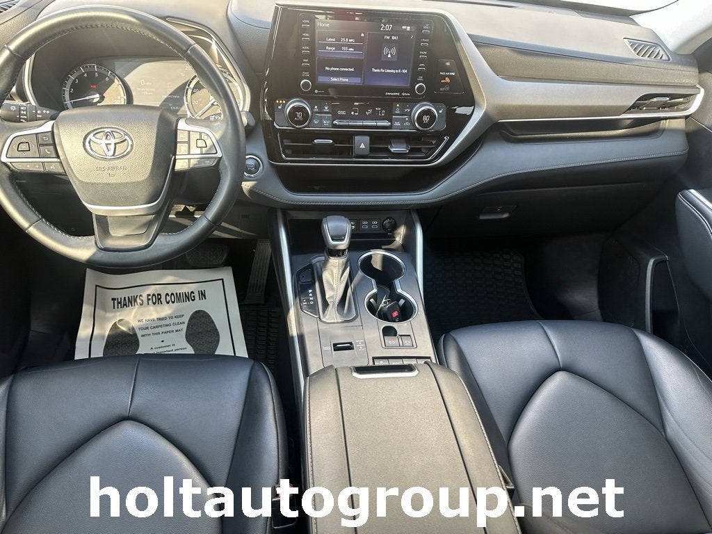 2022 Toyota Highlander XLE