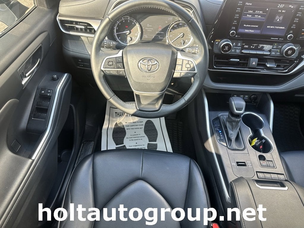 2022 Toyota Highlander XLE