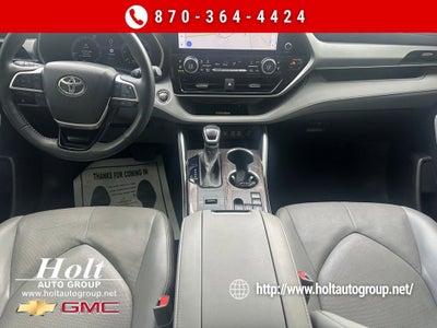 2023 Toyota Highlander L