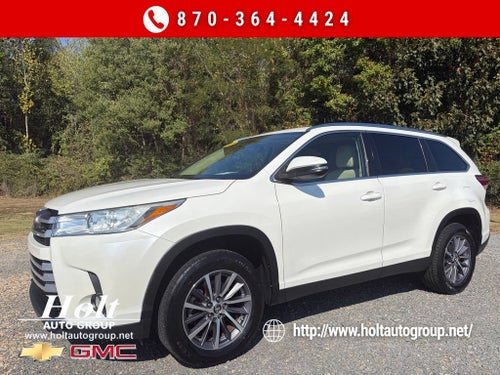 2019 Toyota Highlander SE