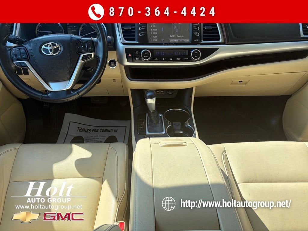 2019 Toyota Highlander SE