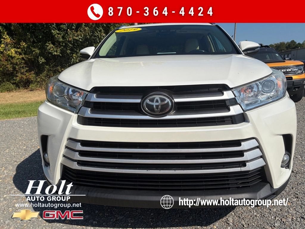 2019 Toyota Highlander SE