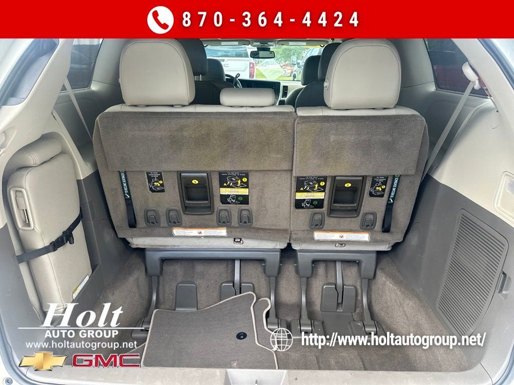 2018 Toyota Sienna XLE Auto Access Seat