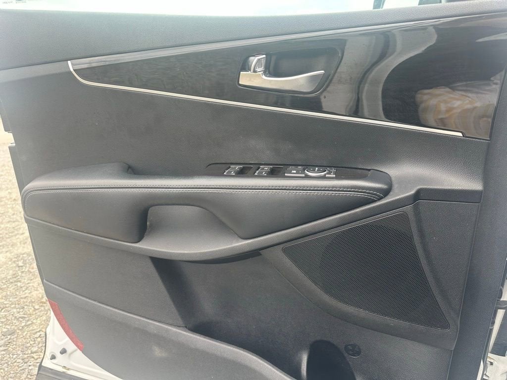 2020 Kia SORENTO L/ Base