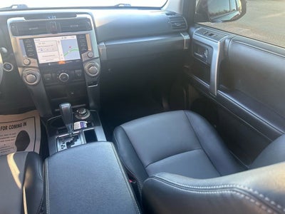 2022 Toyota 4Runner SR5 Premium