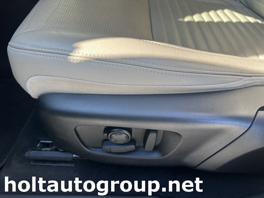 2020 Land Rover Discovery Sport SE